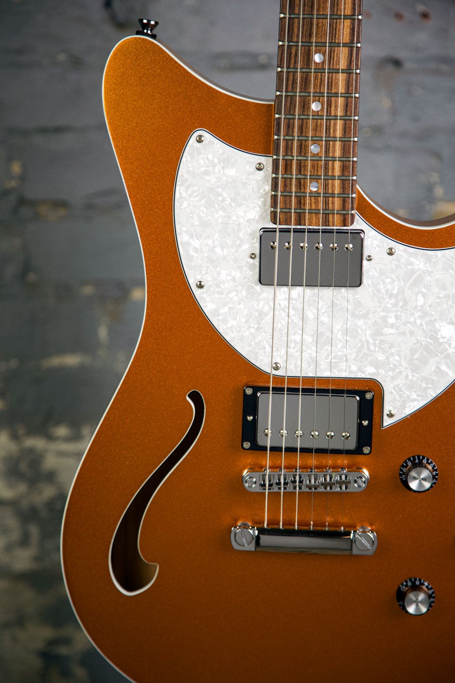 Tagima Guitars: Jet Blues Standard - Metallic Orange | Area 22